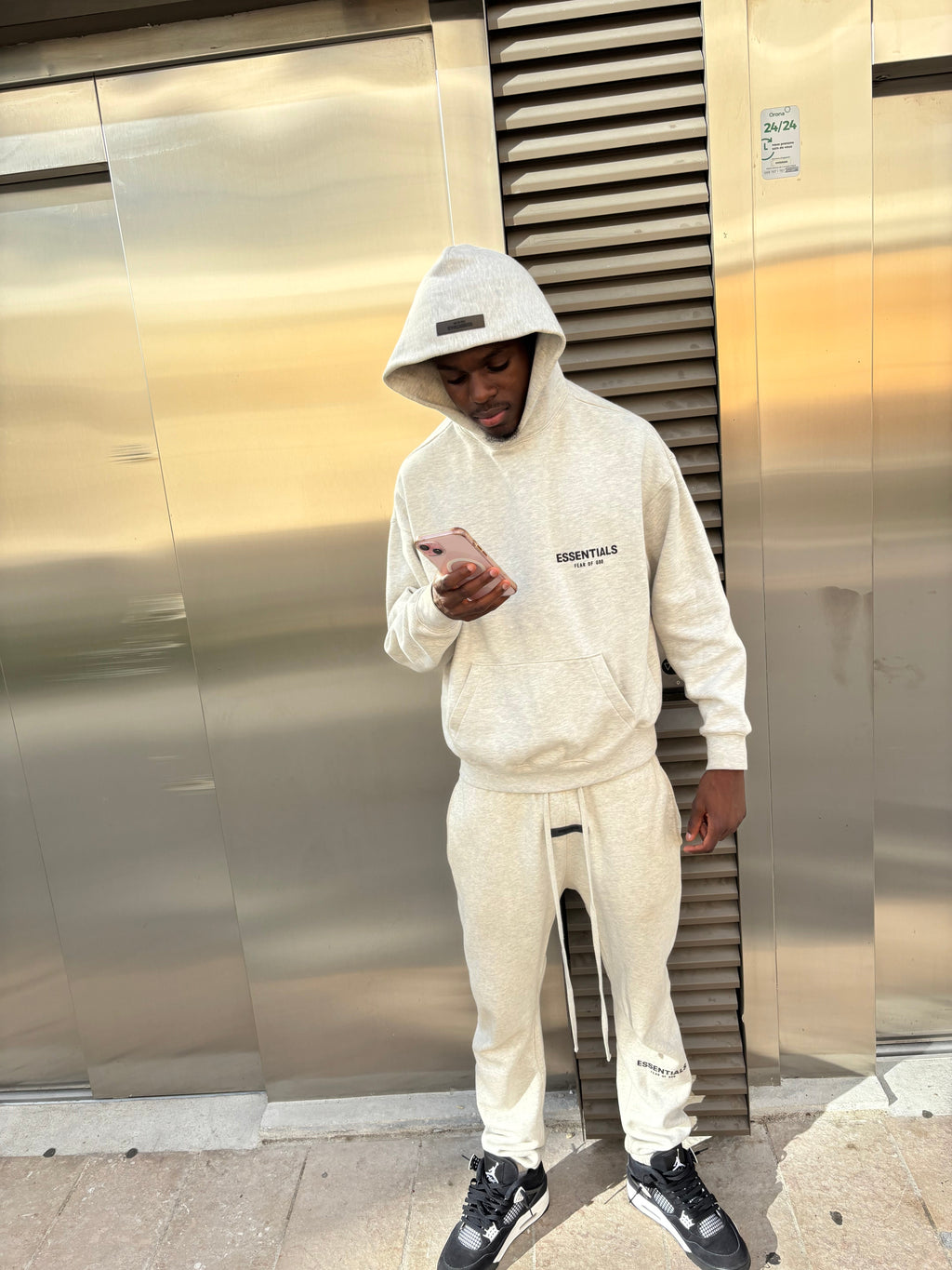Fear of God Essentials SS23 Set ‘light oamteal’